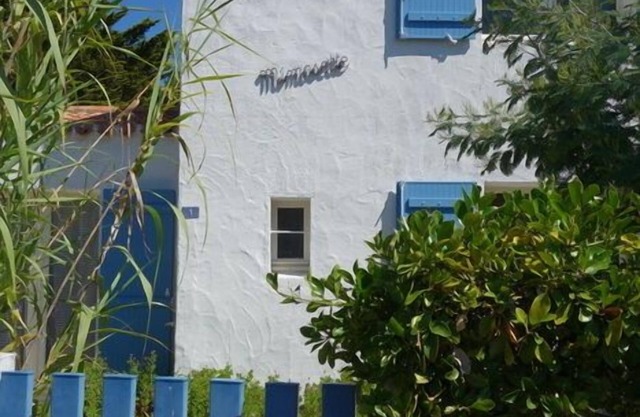 Noirmoutier-en-l'île, Le Vieil, 2-bedroom house 50 meters from the beach