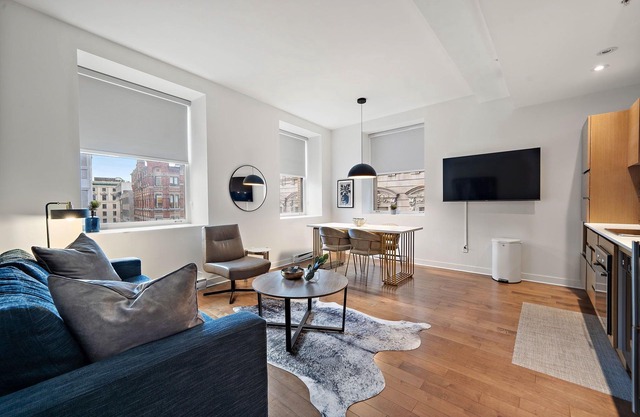 Nomade MTL, Old MTL, Stylish 2BD 2BA Apt