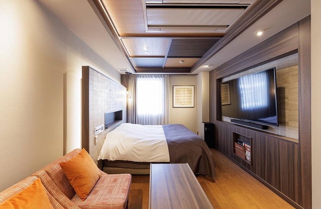 Nonsmoking King double room with bathtub/Hiroshima Hiroshima