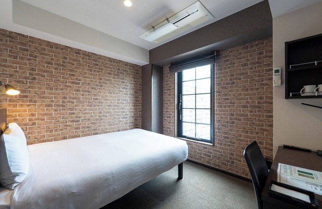 Nonsmoking Single Room Skytree View Free breakfast bread service included/Sumida-ku Tokyo