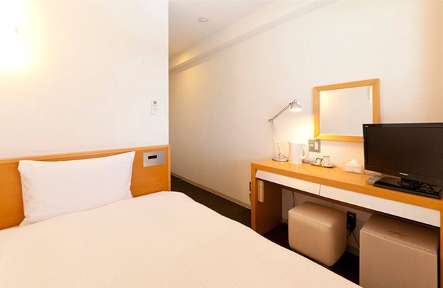 Nonsmoking single room with breakfast Delivered/Kochi Kōchi