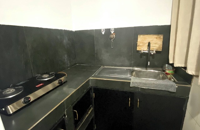 Noor Lyang apartment, family- sized, close to main market