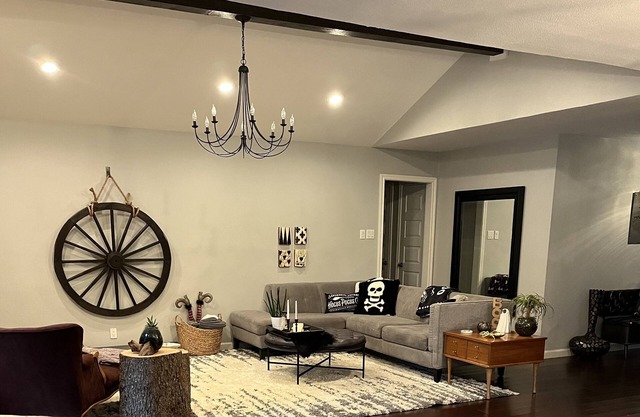 North Austin Home available for ACL
