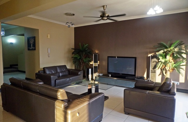 North Borneo Paradise 12 Pax Penthouse