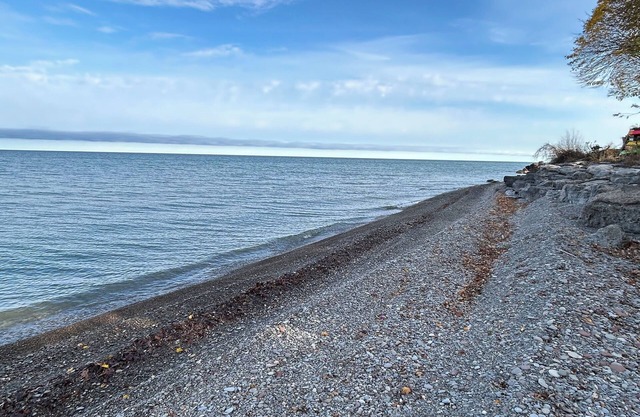 North Coast Cottage. Located on the southern shore of Lake Ontario.