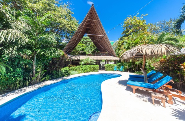 Nosara Beach Compound w/Pool - 2 minute walk to Guiones beach!