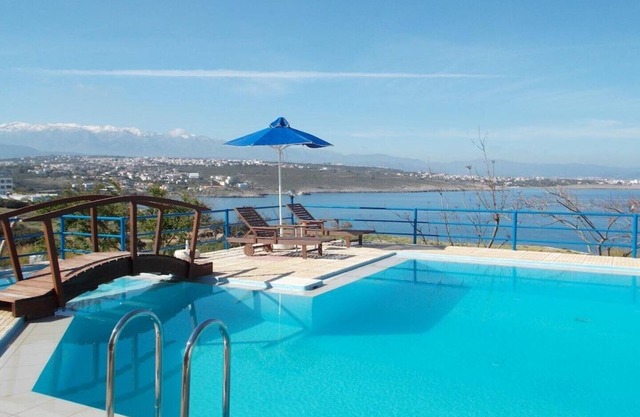 Nostalgia sea view apartments (Unit 2)