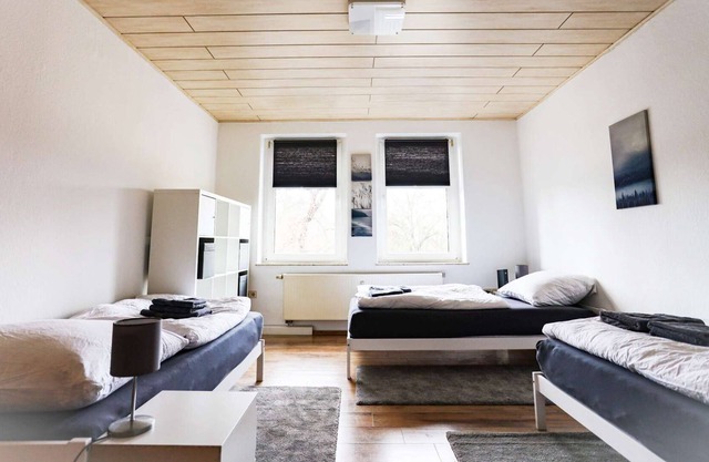 NP04 beautiful apartment in Neupetershain with WiFi