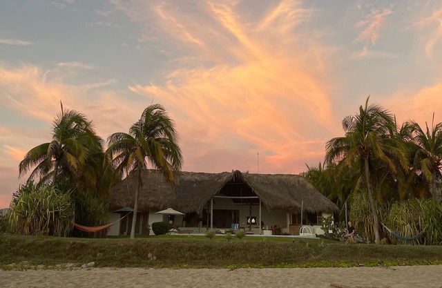 nPrivate Oceanfront Villa with Pool Ideal for Groups & Families Stunning Views n