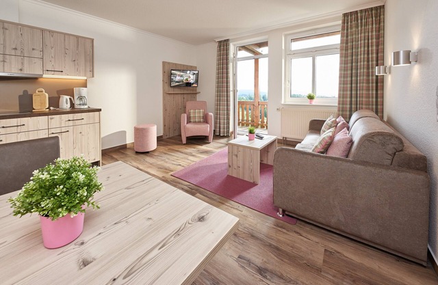 Nr. 05 - Ferienwohnung Kandel mit Balkon