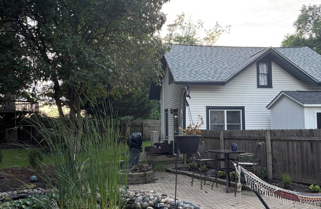 nTwo Bedroom Cottage House in Uptown Westerville