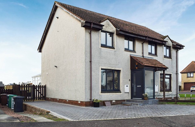 Number Fifty Six is immaculate and has been refurbished to a high standard.