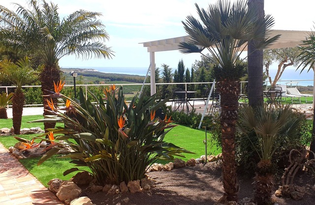 Oasi del Borgo - Uranus | villa with sea view, pool, wifi, jacuzzi, climate
