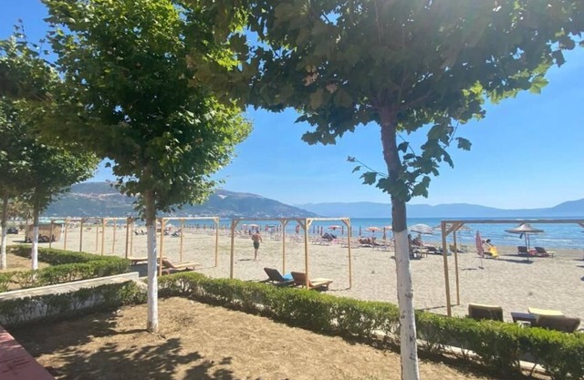 Oasis Beach Residence