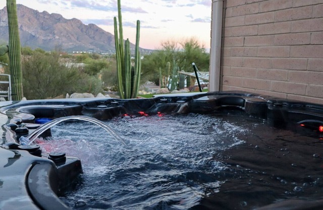 Oasis on the Hill with Mountain Views
