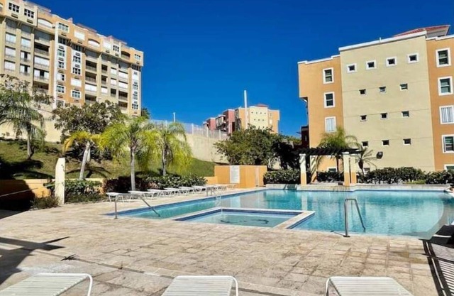 Ocean and Marina View Luxury 3bdrm Condo