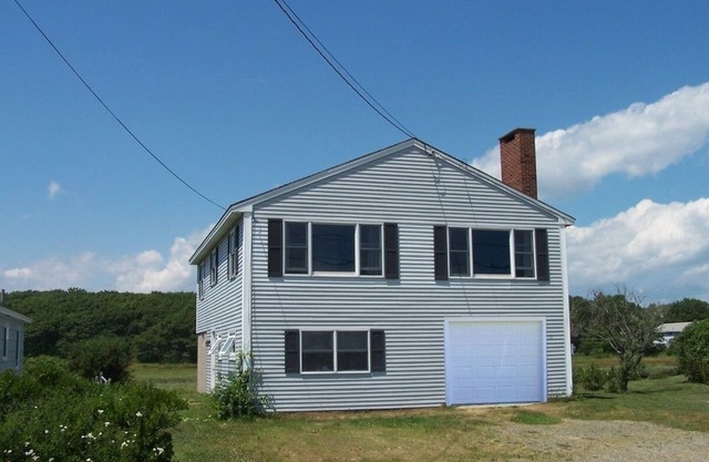 Ocean and Pool Views at Fortunes Rocks Beach
