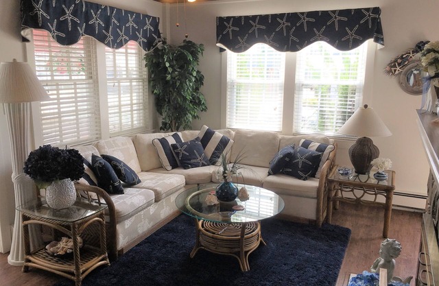 Ocean Block Lavallette 10 houses from the beach 4 Bedroom Sleeps 8