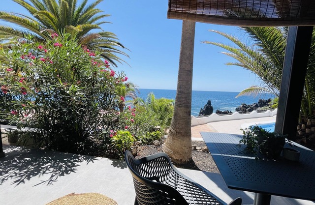 Ocean shore apartment 2