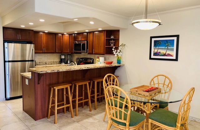 Ocean/Sunset View, Updated, Steps to Kamaole II & III beach, 150+ 5-star reviews