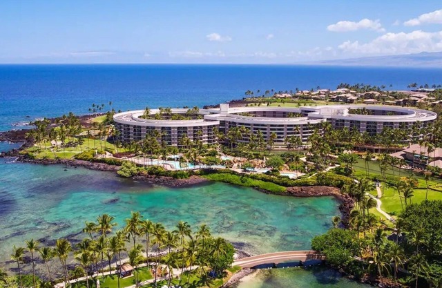 Ocean Tower Waikoloa Village by Hilton - 2 Bedroom Penthouse (sleeps 8)