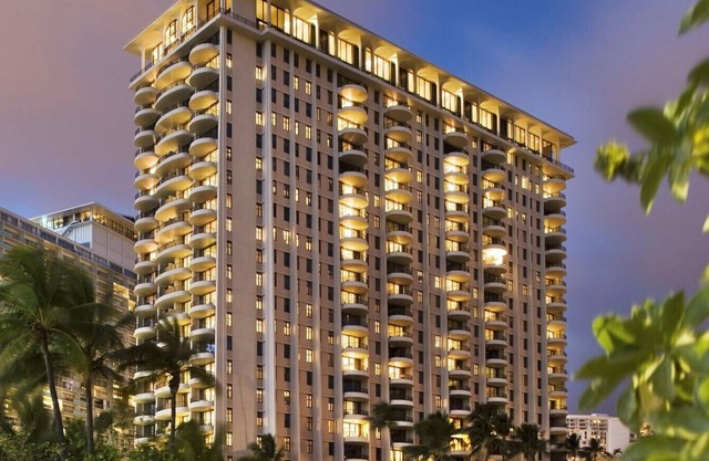 Ocean View 2 Bedroom Plus at Hilton Hawaiian Village Lagoon Tower!