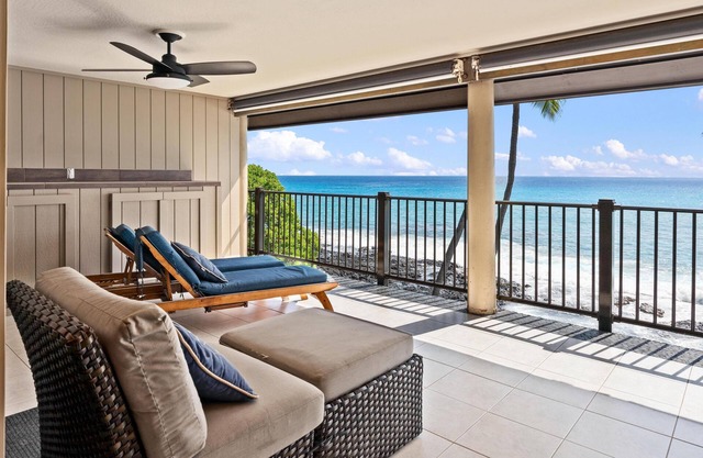 Oceanfront 2BR/2BA at Kona Nalu: Stunning Views, Ideal Location!
