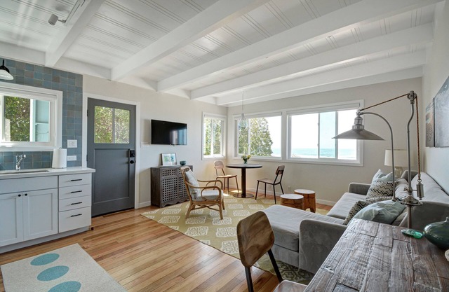 Oceanfront At Stinson - Relax And Refresh