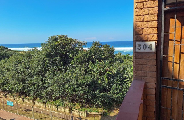 Oceanfront Bliss in Amanzimtoti