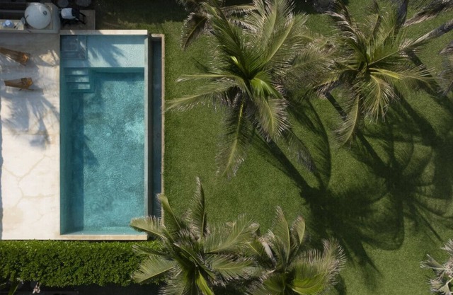 Oceanfront Casa #1 - La Flia