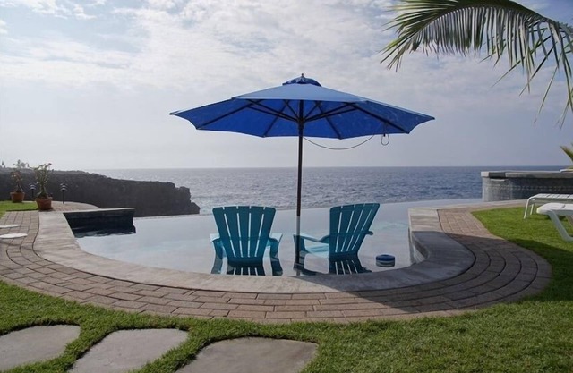 Oceanfront Home with Pool ‘The Cove at Milolii'