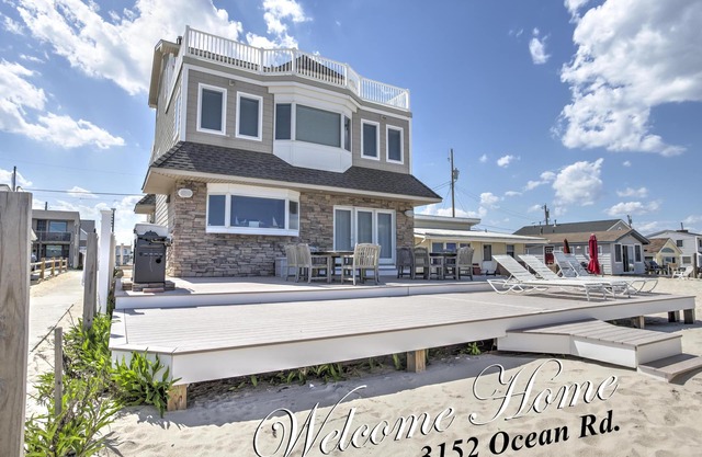 Oceanfront Monterey Beach, Lavallette, NJ. 5 Bedroom 4.5 Bath