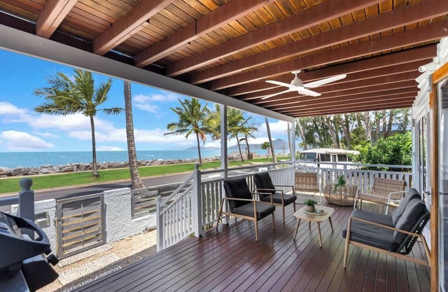 Oceans Edge Stunning Beachfront Serenity