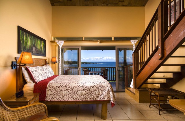Oceanview #202 at Hana Kai Maui - Lofted Studio Upper Floor, Panoramic View!
