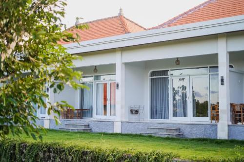 Octa House