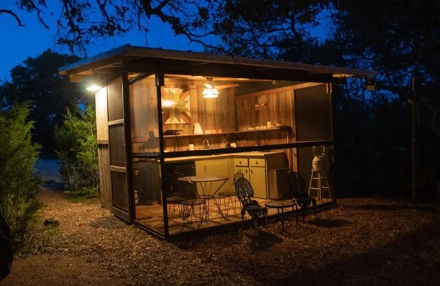 Off-Grid Glamping Dream Site