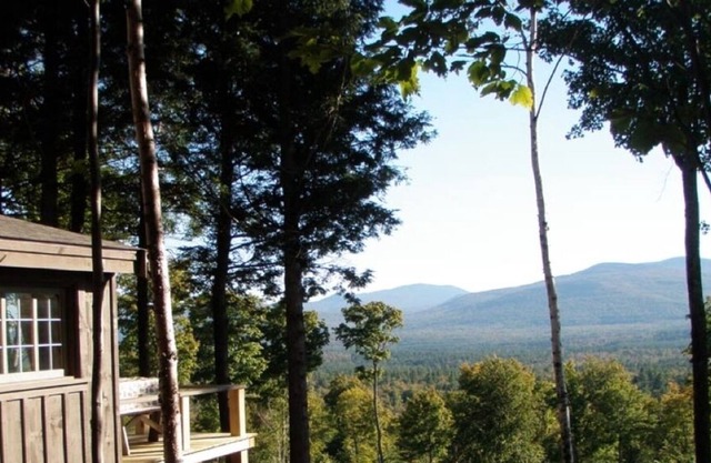 Off Grid Remote Cabin with Amazing Mountain Views