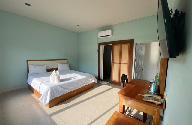 OK Hotel Chumphon