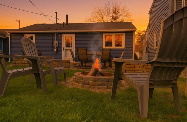 Old Homestead Beach! 3 Bedroom Home