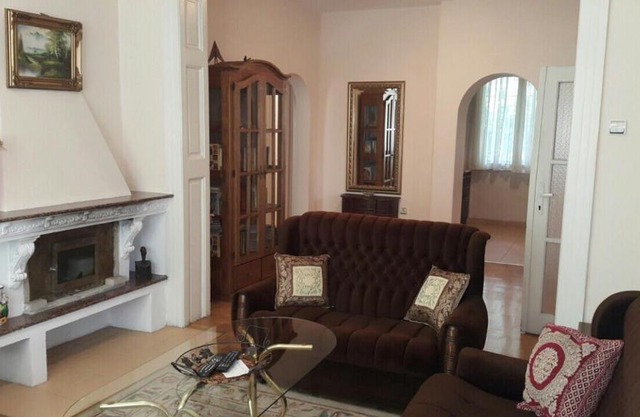 Old Mountain City Centre Apartment