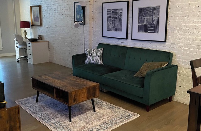 Old port apartment prime location