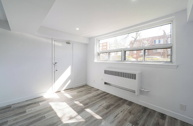 One and Two Bedroom Apartments Near HEC & Université de Montréal Campus