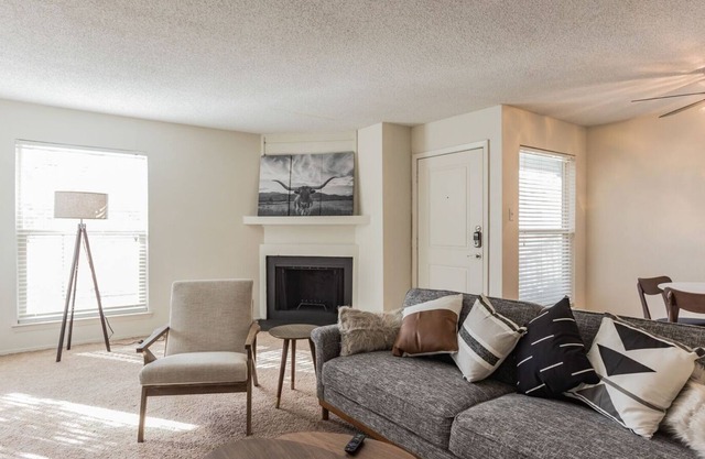 One BedRm Midland Suite Great for Business Travel