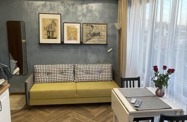 One bedroom cozy apartment - 5 min to the beach