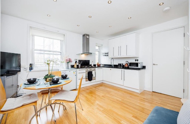 One Bedroom Near Russell Square