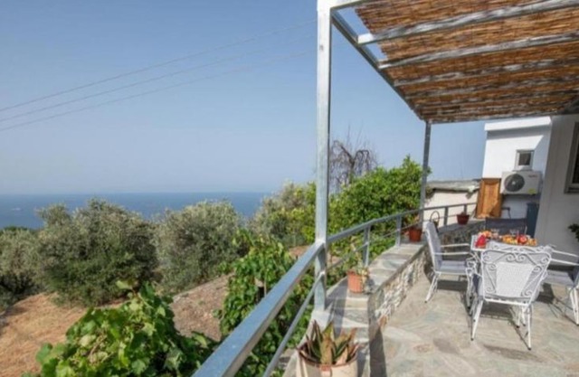 Oneiro Cottage