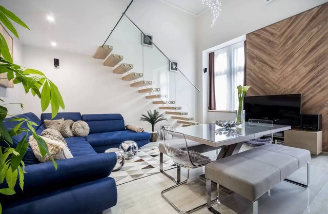 Onyx LOFT Designer Apartment with balcony
