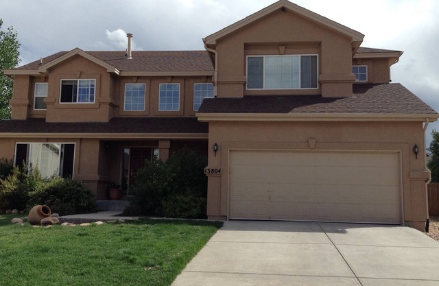 Open Family-Friendly Home Near the Air Force Academy
