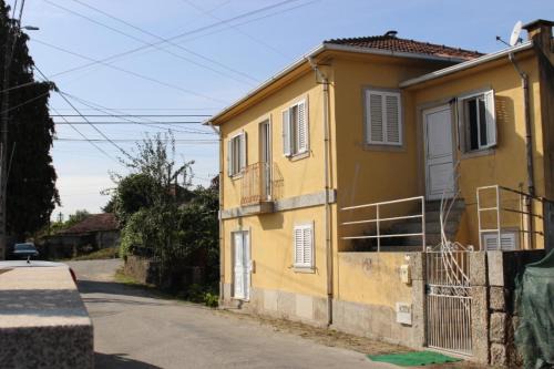 Oporto- Lousada- Casa da Prêsa