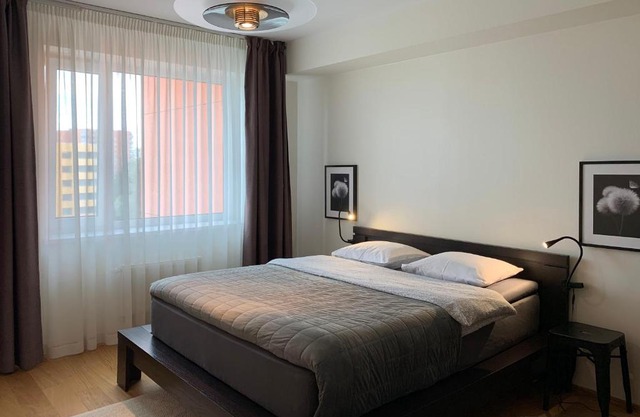 Orange Sipelga Balcony & Free Parking